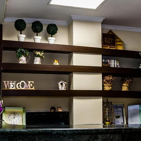Sezoni South 2* Бургас