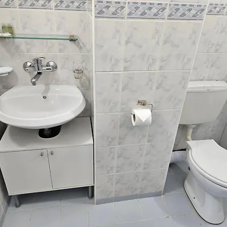 Гостевой дом Sezoni South 2*