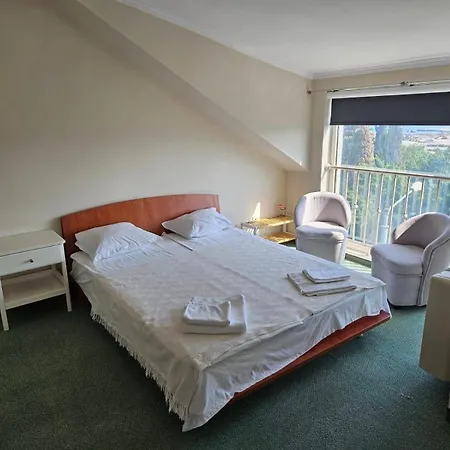 ゲストハウス Sezoni South